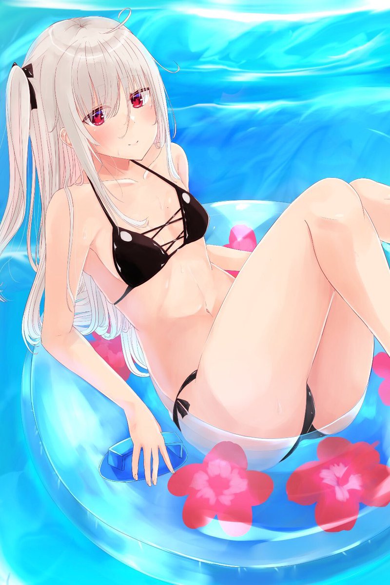 夏っぽい感じのイラストです🌺🌴🏖

#Twitter夏祭り 