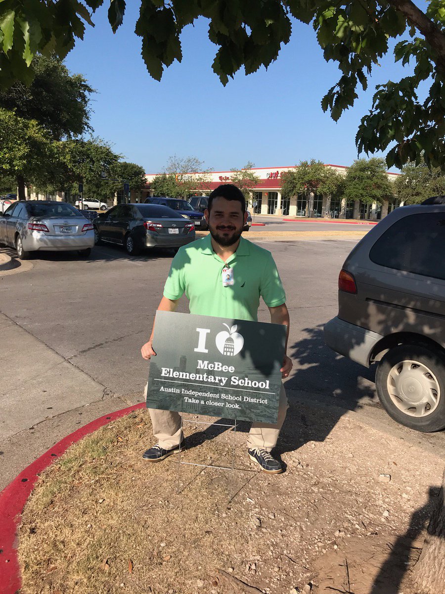 McBeeChapaGarci's tweet photo. 3rd Grade Team on a Community Walk.....Come meet the teacher on Monday from 1p.m.-3p.m.! @ElementaryMcbee https://t.co/S3tvDIjS9u