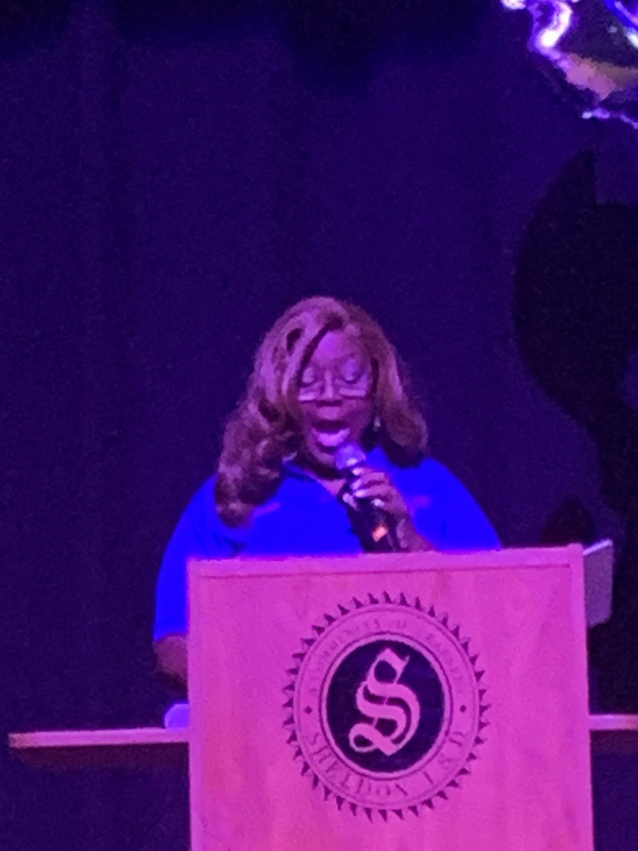 Suessaphone's tweet photo. The power of the positive. @SheldonISD superintendent and Board President exemplified positivity while addressing the crowd #SheldonISDConvocation2019 https://t.co/idd8kxCJjN