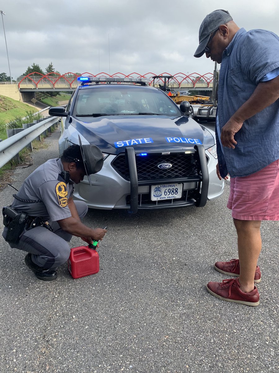 ImsoWhitty's tweet photo. Shoutout to Gary, our phenomenal @Uber driver and Officer Nolden of the Virginia State Police for being our angels on the side of the interstate today. So awesome to see genuine kindness, a good reminder that there are still good people in the world! https://t.co/DswtwmPlF9