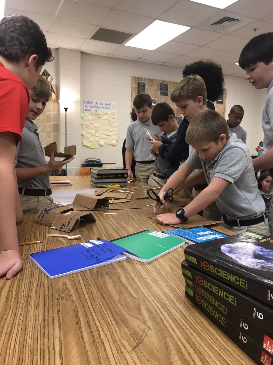 CauseyStem's tweet photo. Bookshelf, Smartboard, couch, tables. #stem #models #engineeranddesign @Causeytigers @MCPSS_SuperSci @empowermcpss @ChasityCollie11 @hoolie1julie https://t.co/do59YCBQ9P
