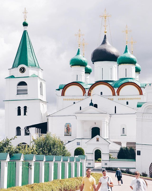 Russian beauty ⛪️ #russia_pics #russianculture #beatifulrussia #russiadaily #seerussia #visitrussia #monastery #architecture ift.tt/2YTVXwF