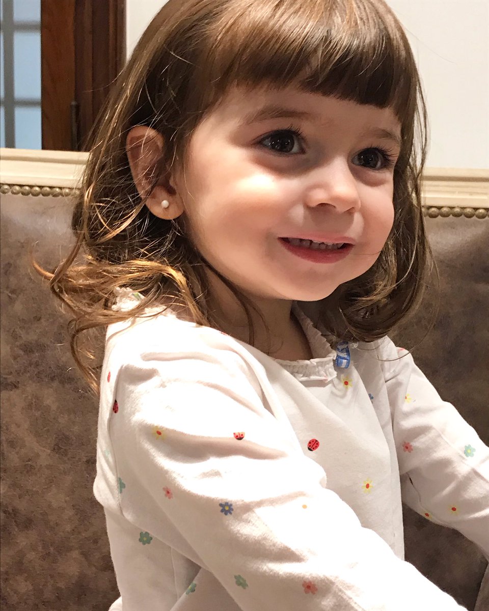 _LTGroup's tweet photo. 🧸Día del niño en LT🧸
Si venís a cortarte el pelo este viernes ó sábado, le regalamos el corte a tu niño/a (hasta 12 años)
🧒🏻👦🏼👧🏽🎀 Los esperamos!!!
Castelar 🎈Carlos Casares 1293
Leloir 🎈Martín Fierro 3063
*No incluye Lucho Trani
#DíaDelNiño #CorteDeÑiños #LTrends https://t.co/MHmVmoZkvF