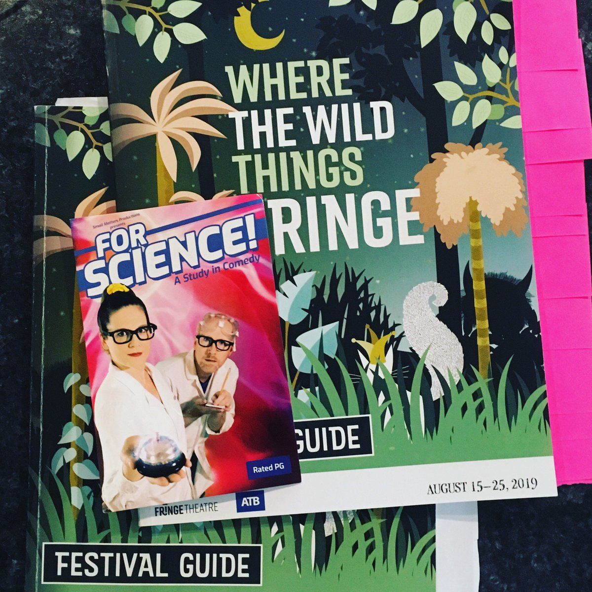 FOR SCIENCE!, our 
⭐️⭐️⭐️⭐️⭐️ Edm Journal 
⭐️⭐️⭐️⭐️⭐️ Vue Mag 
HOLDOVER SMASH
<a href="/edmontonfringe/">Edmonton Fringe</a> hit is back TODAY at 12:15 
V5 - King Edward School

Tix still available
#yegfringe #yegfringe2019 #science #fringeforscience