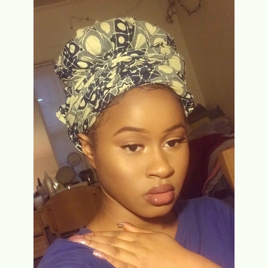 Pretty_Oumou's tweet photo. @purefro ♍️💋 https://t.co/1x8jLmUuji