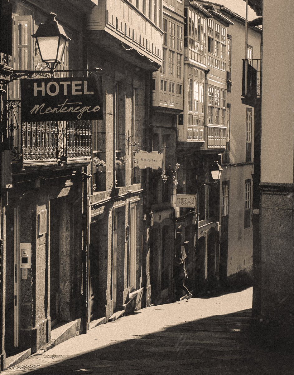 FabiolaJusto's tweet photo. 1910 - Santiago de Compostela https://t.co/ketQQnB0DF