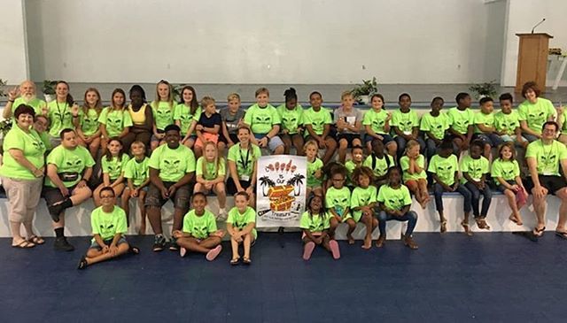 Sign Language Camp Held for Third Year in a Row

Read more at TheAbaconian.com

bit.ly/304NNhk