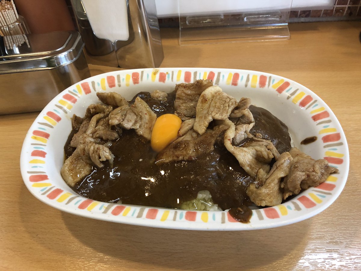 PAULSR0731's tweet photo. 前々から気になってたお店バーグに行って来ました👍
#スタミナカレーの店バーグ #カレー https://t.co/NCeCmsZkRq