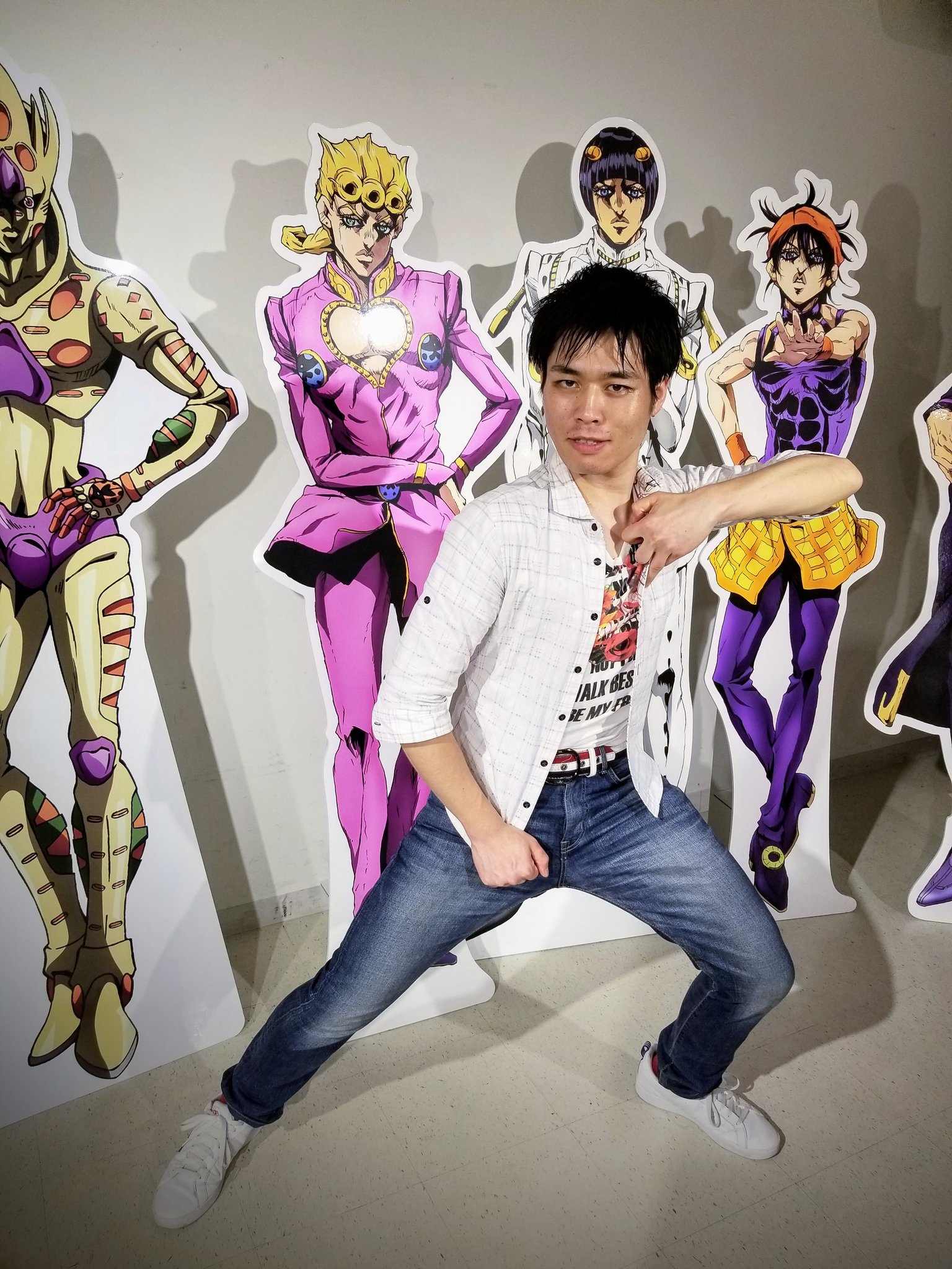 تويتر ちから R على تويتر ジョルノのジョジョ立ち タワ渋 タワレコ ジョジョ5部 黄金の風 ジョジョ T Co Ppvawzszfb