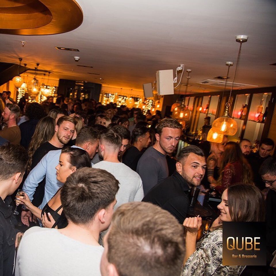 QubeColch's tweet photo. 🍹HAPPY FRIDAY!🍹 Let's get your weekend started,..Banging tunes, Buy 1 get 1 Free Cocktails (5-10pm) and the ultimate feel good atmosphere. See you there!
.
.
.
#qubebar #qubecolchester #qubefridays #essexnightlife #essexbars #essexgirls #essexboys #weekend  #cocktails #glamour https://t.co/Mgq7tnO7Am