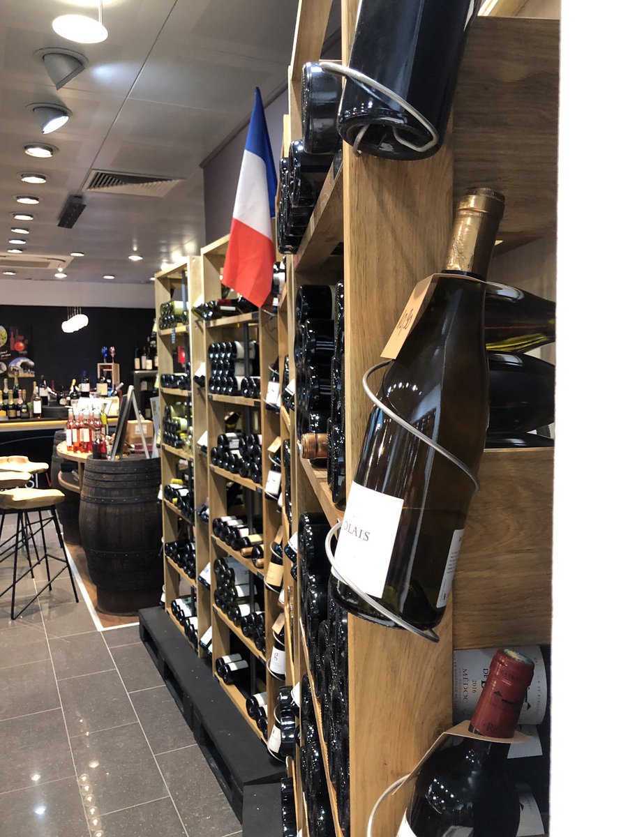 Our wineshop is opening in Aalst, Belgium tmrw. Can't wait to see you there!
#wineshop #wine #aalst #belgium #newadventures #special #southafrica #capewines #passion