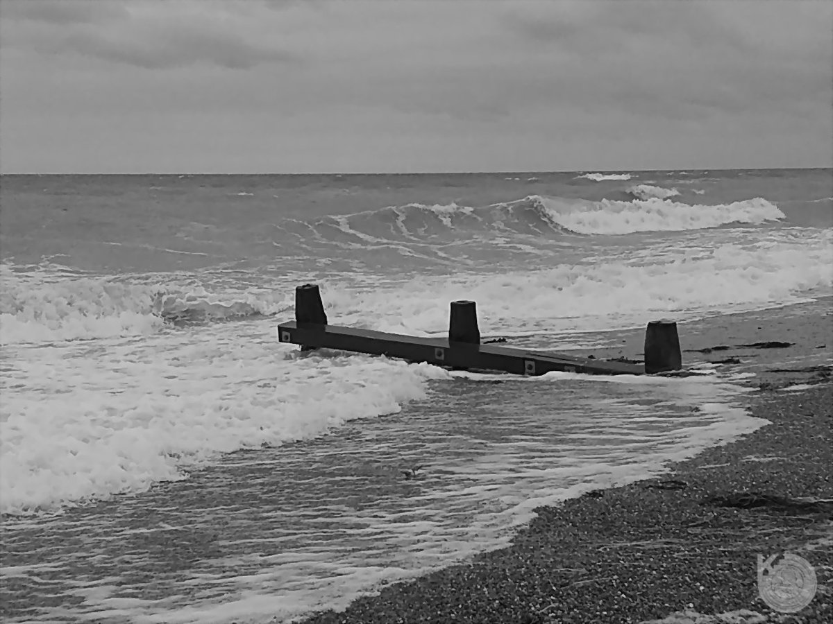 KentstepP's tweet image. Ok latest photos taken today during the bad weather down at West Beach, got some good shots. enjoy - set 2