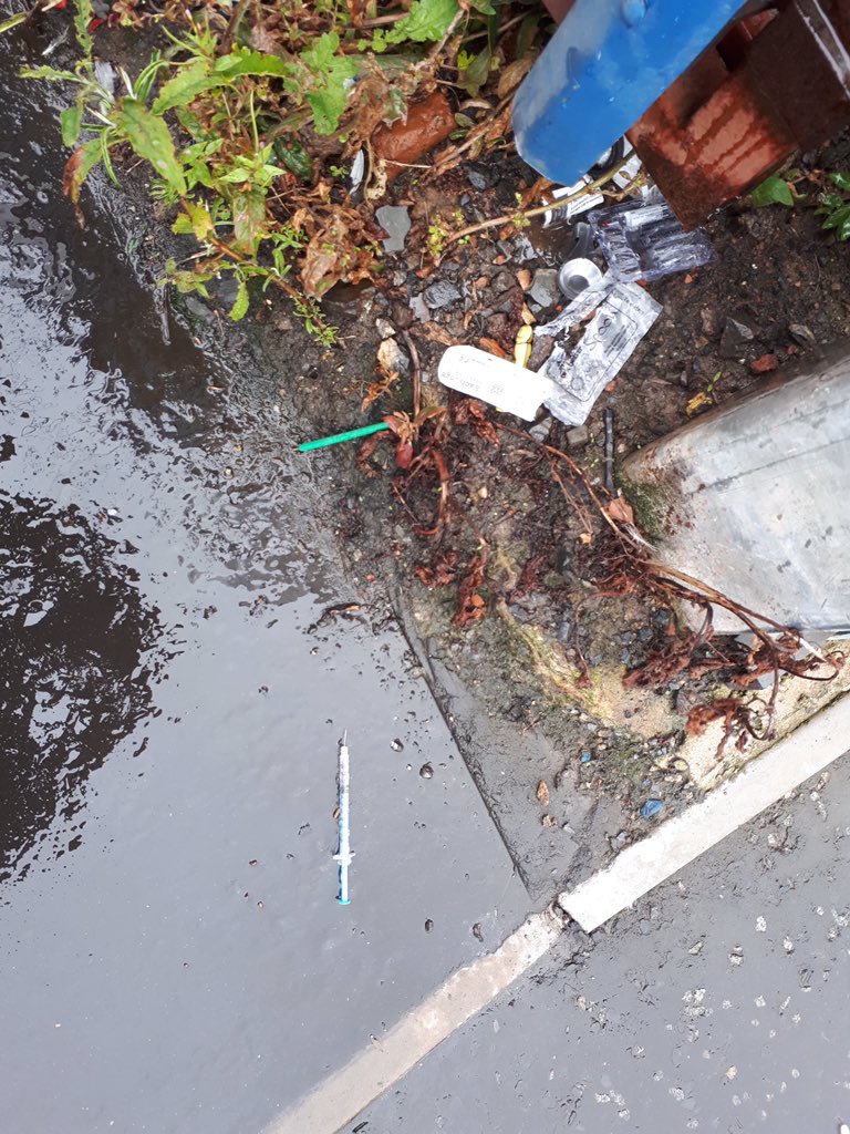 CllrBlack's tweet photo. This neighbourhood is supportive &amp; inclusive &amp; would never demonise. A key priority should always be supporting those most in need. But children cannot be subjected to the risks of used needles whilst playing! #wematter #fairsolutions https://t.co/r9JGtAsn0p