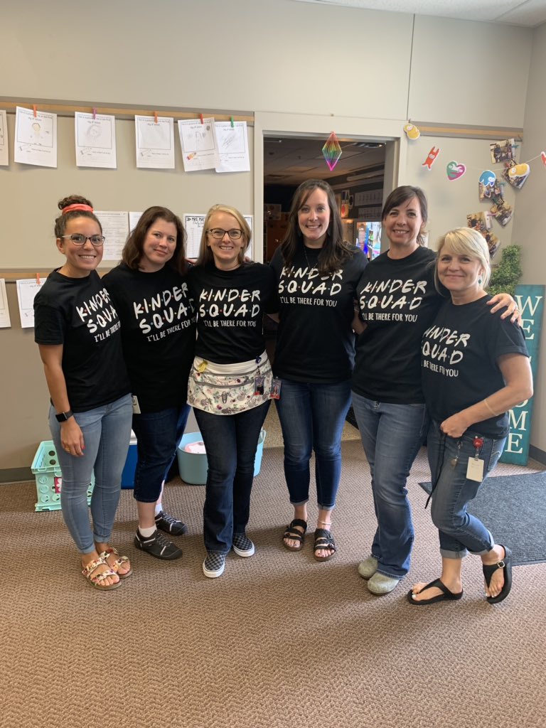 _knjames's tweet photo. The one when the Kinder squad is back in action! #kindermd #friends https://t.co/PwUu4O13WV