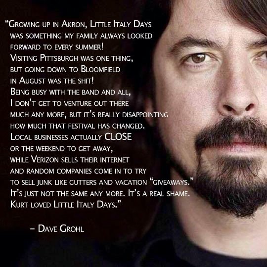 fyeahdinosaurs's tweet photo. What a guy! Gotta love Dave!

#DaveGrohl #Nirvana #FooFighters #LittleItalyDays #Pittsburgh #JustDaveThings #KurtCobain https://t.co/Ktcl2hVTHd