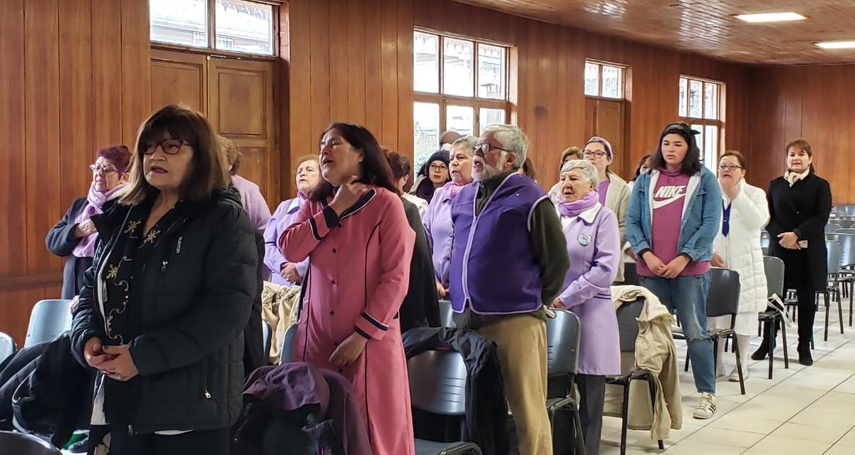 SoterodelRio's tweet photo. Palabras de gratitud y reconocimiento a la labor desinteresada de los voluntarios y agrupaciones de #ODAV entregó el Director de nuestro #CASR, Dr. Gonzalo Menchaca, destacando la labor de acompañamiento a los pacientes y sus familias.
#CASR #SSMSO https://t.co/8QOJIb0Ld0