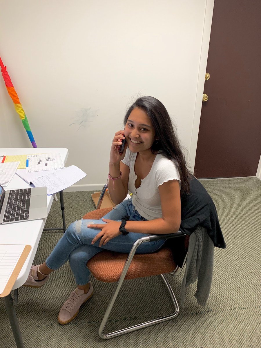 TeamAmyNH's tweet photo. A very important part of our campaign is reaching out to voters! 📞Phone banking helps us get to know more about the constituency and invite them to our Hot Dish House parties - @ShriyaShinde4 #HotDishSummer
#FellowTakeover #FITN #NHPolitics https://t.co/5C7KL1g7lp