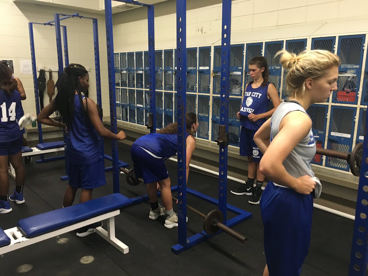 SCLadydogs's tweet photo. We had a very good first week back to school The Ladydogs are working hard. #AllinTheHeart https://t.co/n071yyFnnE