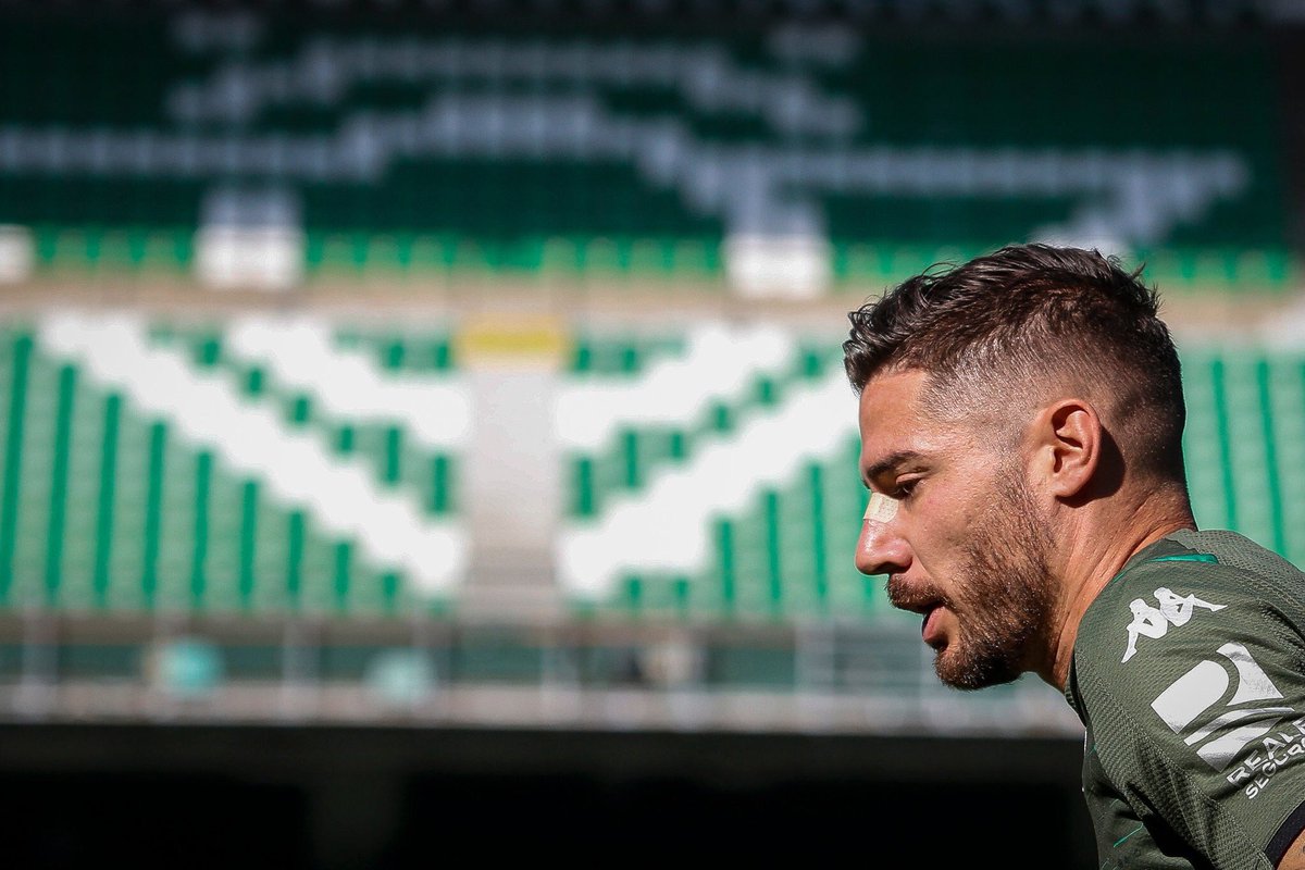 javigarcia06's tweet image. Quedan solo dos días para debutar en el templo! 🔜 @LaLiga  🏟💚