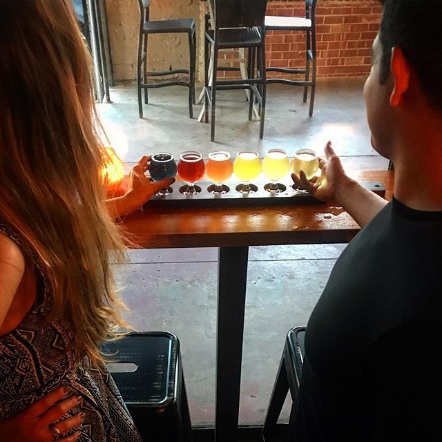 TrinityCider's tweet photo. Who will you share a flight with this weekend? ๐โค๏ธ๐๐งก๐
.
.
.
.
.
#ciderflight
#dallascider
#deepellum
#fridaynightflight
#rainbowcider https://t.co/2SjlUmRXDk https://t.co/Yu9D1iGwAh