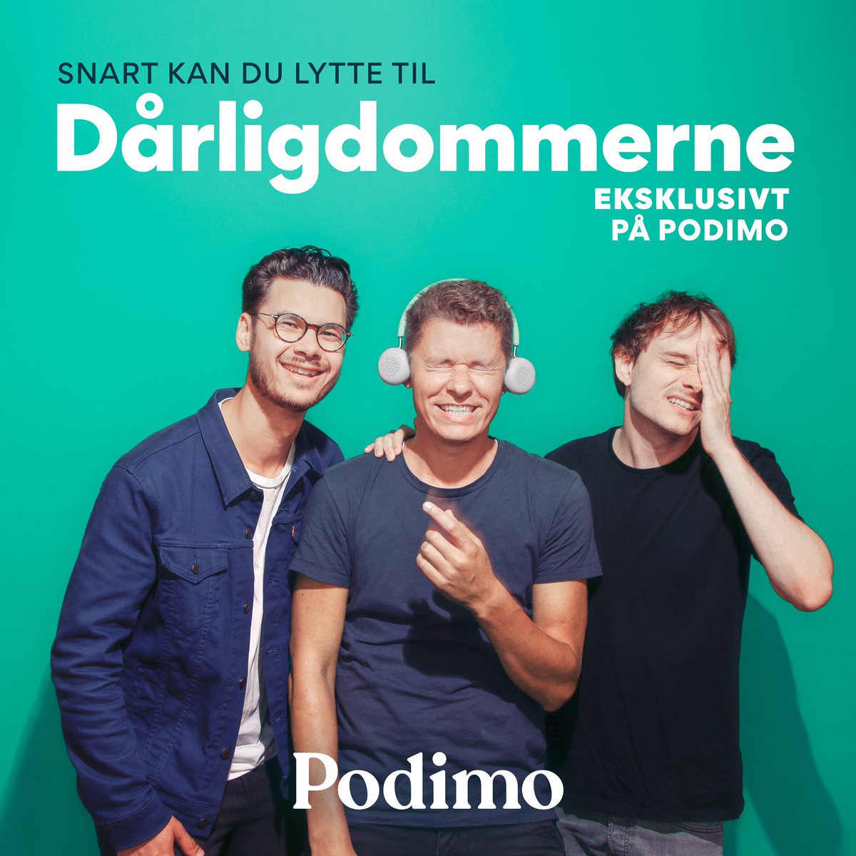 daarligdommerne's tweet photo. Det er rigtigt, at vi vender tilbage. I en spritny minisode svarer vi på FAQ - hyppigt stillede spørgsmål I ku’ komme med i forbindelse med rykket til @Podimo_Global. 
https://t.co/Bpm7TaZNTC https://t.co/ReP2LqVZPz