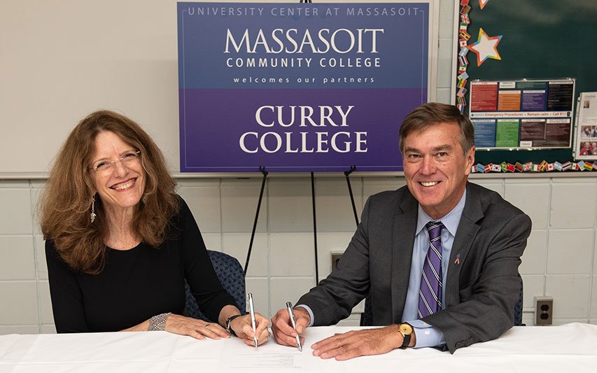 CurryAlumni's tweet photo. The College is on the move once again! This time, we've partnered with @MassasoitTweets to offer bachelor's degree program in #nursing in #Brockton. Read more: https://t.co/5MF6h1oPTN https://t.co/gGgjKYesCH