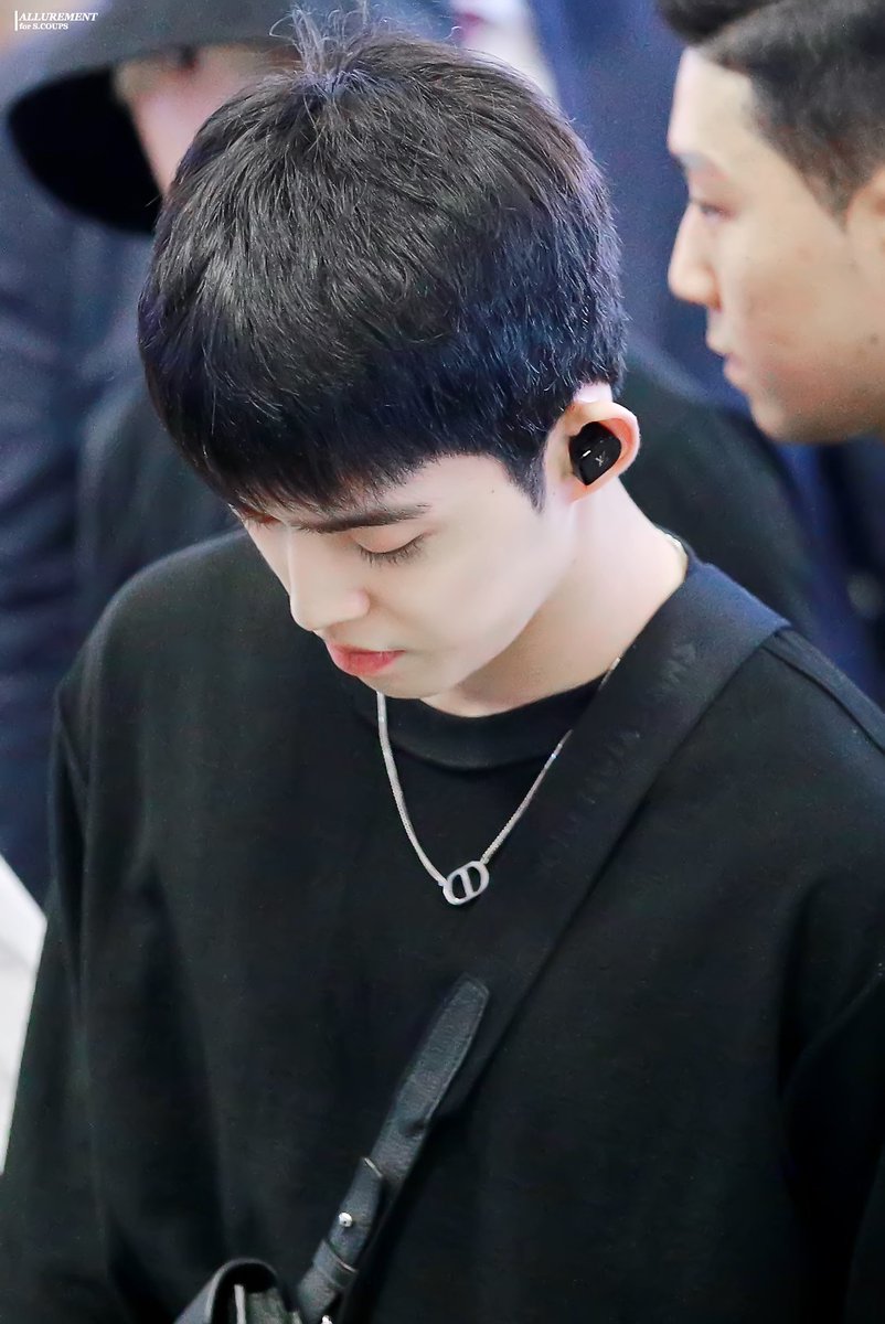 allurement_COUP's tweet photo. 190816 출국

울 밤토리 진짜 너무 귀엽다....
진짜 너무 귀여워서 숨막혀.......

#에스쿱스 #최승철 #SCOUPS 
#SEVENTEEN #세븐틴 #エスクプス https://t.co/dSTD5N65mV