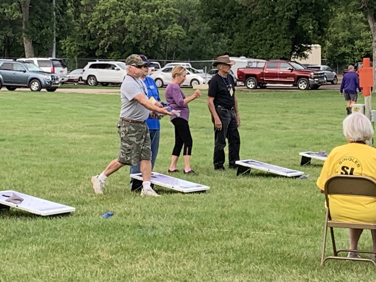 MandMHitTheRoad's tweet photo. and provided some rally fun facts: 1650 RVs from 47 states and 6 Canadian provinces. They also didn’t miss the ice cream social and are planning their afternoon around today’s even bigger one! Dave loves his ice cream!
@fmca_ @Captsully
#fmcand19
#flagpolebuddy
#rvone https://t.co/wFLG0tulqo