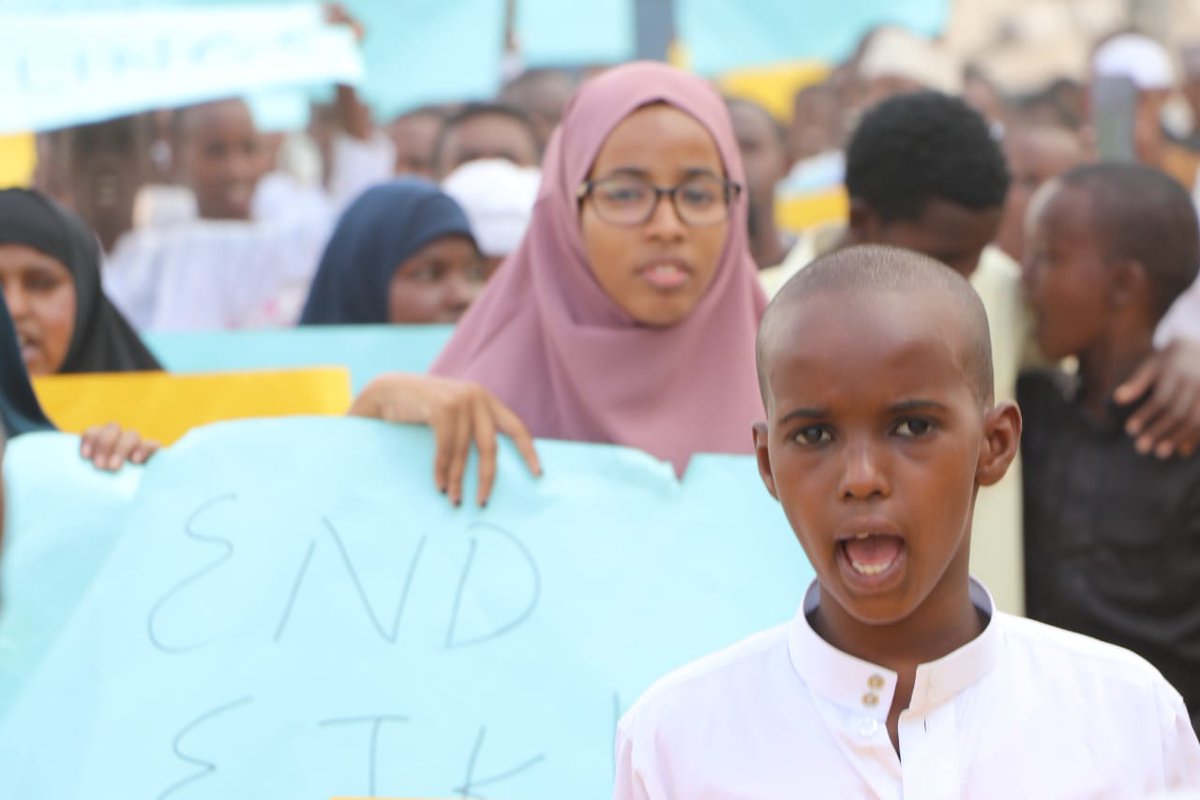 #AmKenyan The most amazing thing about today's match is seeing children and women on the front line!!  So proud of the people of Garissa! 
To the NAIROBI team that created time to go and march for #JusticeForAbdullahi, asanteni Sana for your sacrifice!!
Next we #ClimbForJustice!