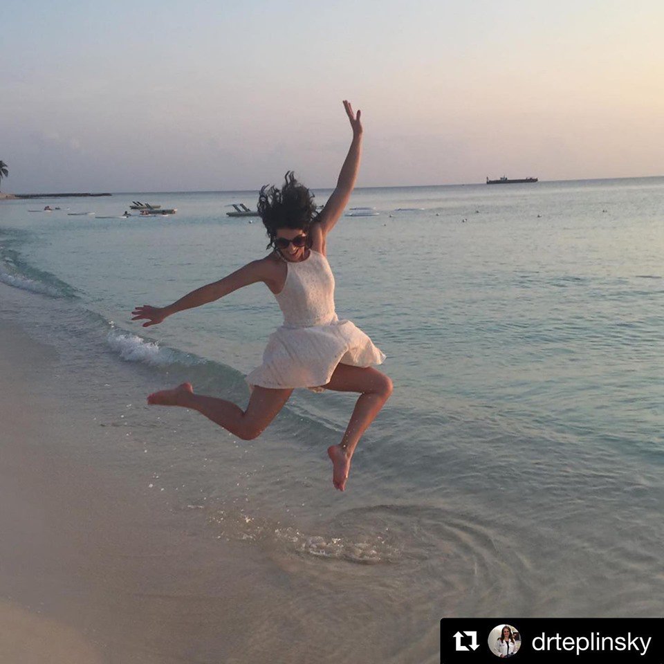 live__humanly's tweet photo. #Repost @drteplinsky interviewed our gorgeous friend and Humanly ambassador @livinginsteil
 💗

You can listen to the podcast here https://t.co/kW2opUGatv
・・・
New INTERLUDE Podcast Episode with 
@livinginsteil https://t.co/swX3HM1UUo