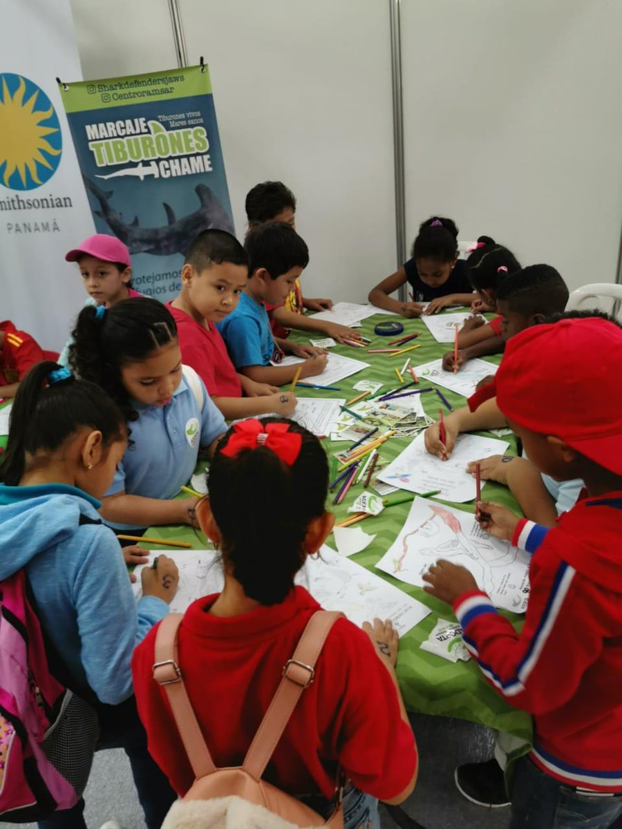 adoptabosque's tweet photo. Ya están llegando nuestros primeros visitantes al stand del #MesdelosOceanos. Allí los #VoluntariosADOPTA están compartiendo sobre la importancia de Conservar nuestro entorno Natural
#TeamADOPTA
#yoAdoptoBosque
@CAPALIPTY
#FILPanamá
#EducAmbiental #environmentaleducation https://t.co/i8BywWErEk