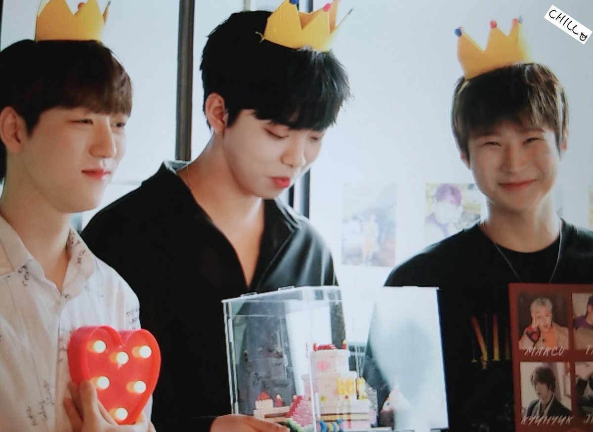 CHILL0511's tweet photo. 190816 데뷔 2주년 카페 프리뷰

#열혈남아 #HBY  #마르코 #규��� #지산 https://t.co/gbcnQCDXAk