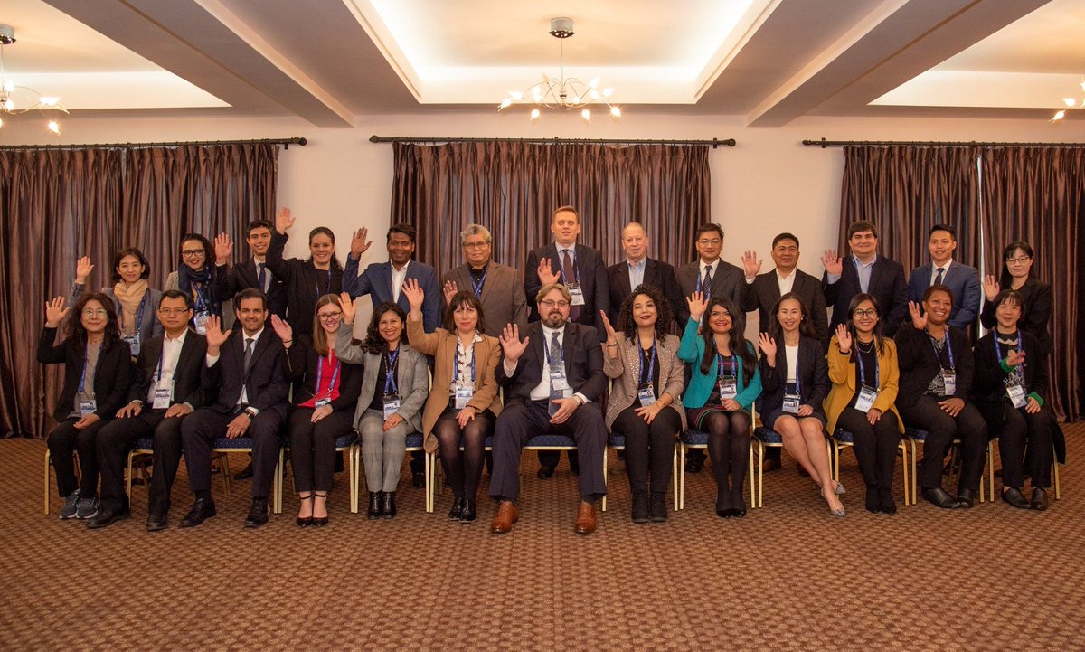 APECChile2019's tweet photo. ➡️¡Ya tenemos nuestras primeras fotos familiares! 🎉
Estos son algunos de los delegados chilenos y extranjeros que ya llegaron a la Ciudad de Puerto Varas para reunirse con sus grupos de trabajo y lograr entregables conclusivas para la cumbre de líderes
#PtoVarasSOM3 https://t.co/ITe5jSr8pU