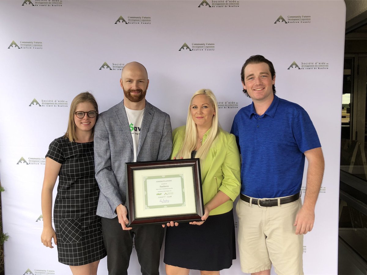 Bayview_Yards's tweet image. Get to know the change-makers who #WorkAtBayviewYards: @TheRealShanFerg is CEO of @fan_saves, whose soltn for local sports teams to attract corporate sponsors saw them win a $100K investment at @RCCFDC_RC100! Say congrats when you see them in the #IOAccelerator spine 🎉