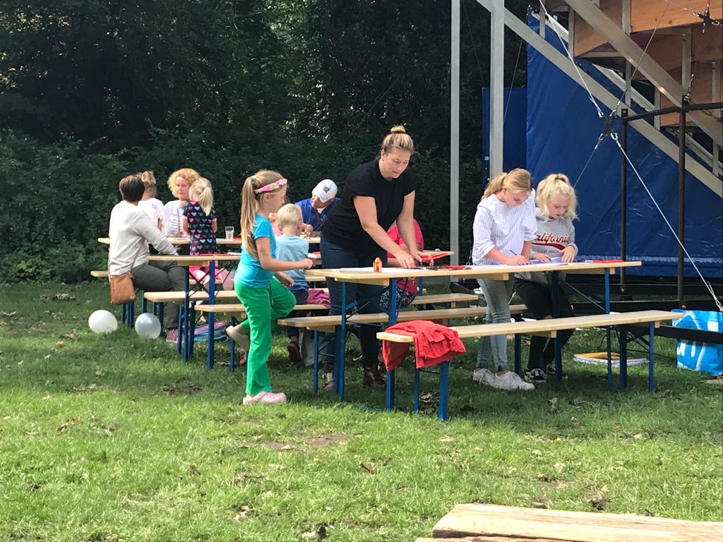 De Hout | 16 t/m 18 augustus

Showman's Fair is officieel geopend! Het hele weekend volop parade voor jong en oud. Bij zijn = meemaken! <a href="/Showmansfair1/">Showman's Fair</a>