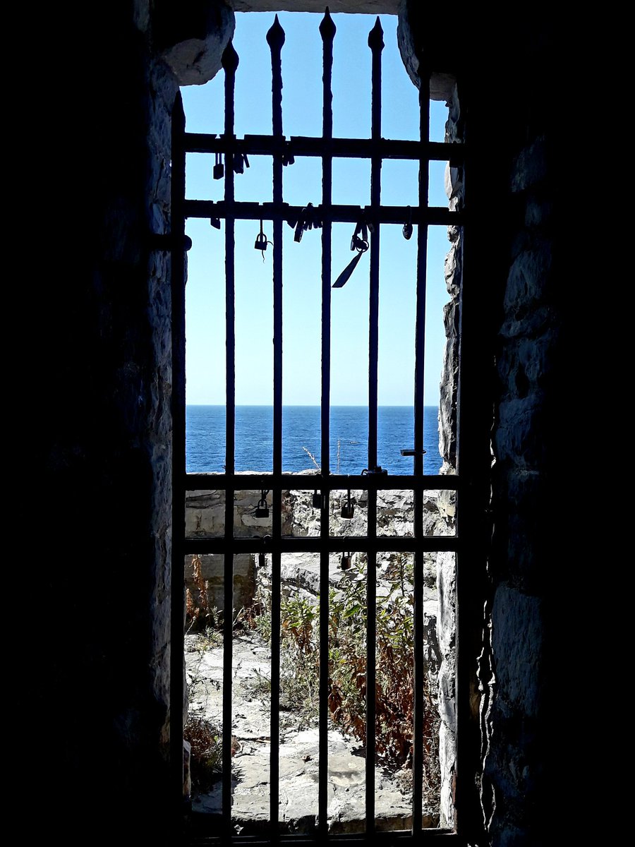 MaraTaroni's tweet photo. Porto Venere https://t.co/UHhHxbj3Iu