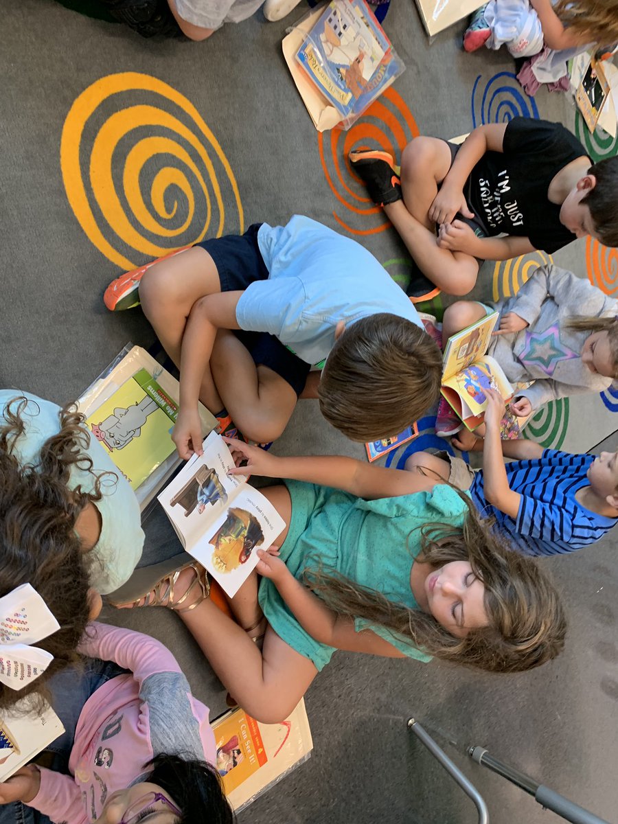 bilbao_tabitha's tweet photo. We are forming good habits during partner reading! #BCESfirsties #partnerreading #workshop #BCES https://t.co/JWPaACJIpG