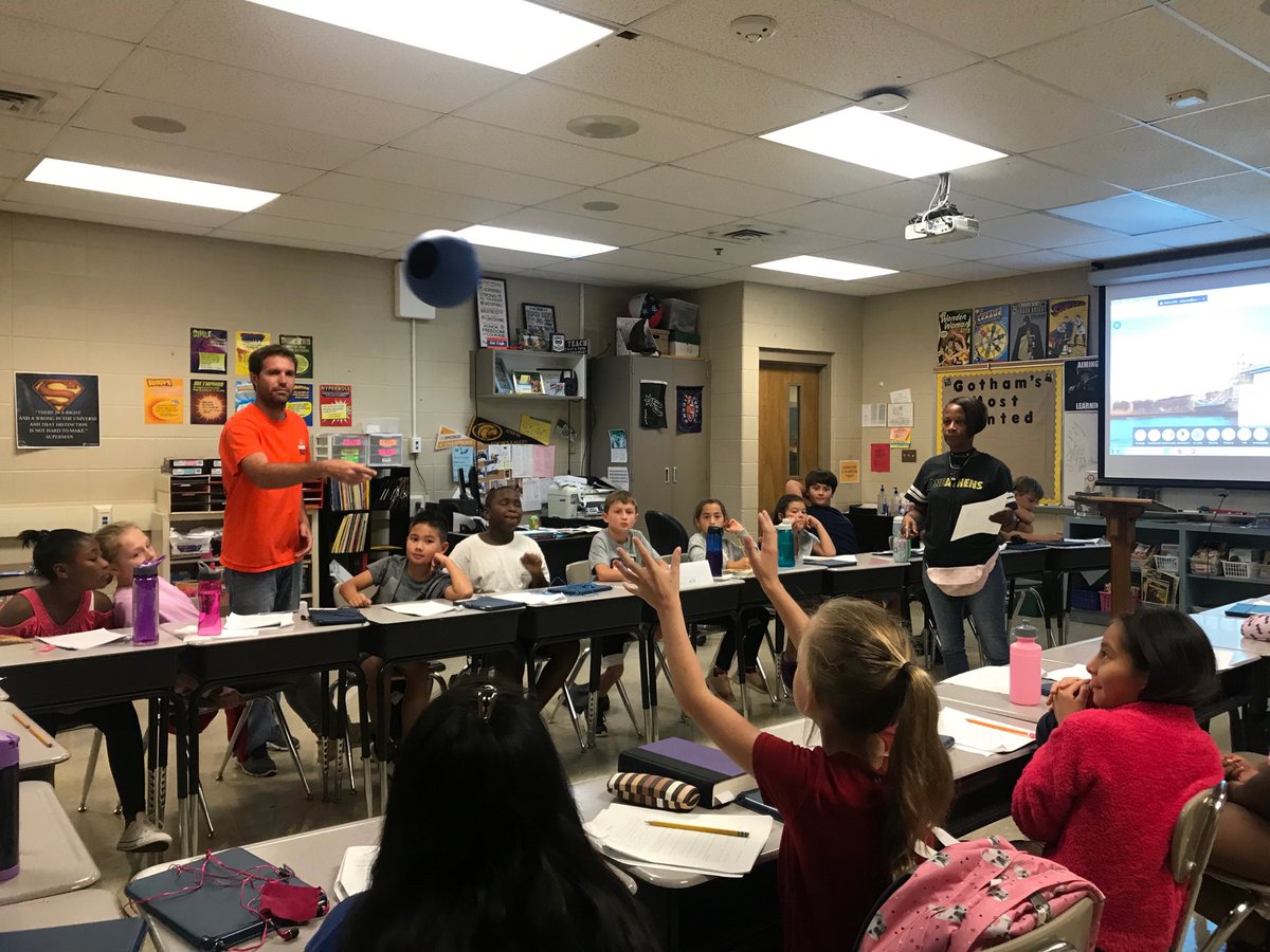 MitziDennis's tweet photo. Learning at its best in this co-teaching classroom with the use of teacher mics and a ball mic for students. Thanks to Audio Enhancement for these wonderful tools. #audioenhancement #AthensAIS https://t.co/lCGTUXaJNq