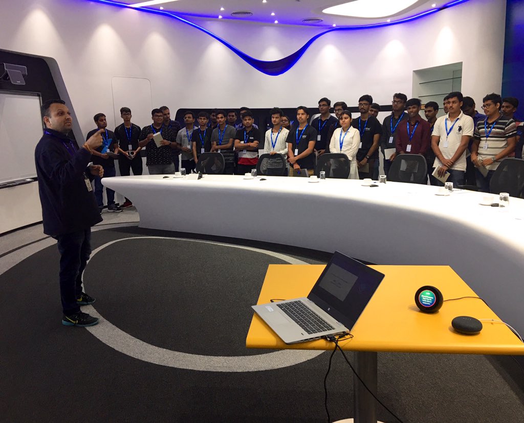 viralnt's tweet photo. It’s always super exciting to be with top coders of country at #HackWithInfy 2019 #infydiaries   Excitement at @infypune as Grand Finale begins - Good luck to all the finalists! @MalviyaRajneesh @pravink70 @shradd_haa @pratiklembhe #MoveForward #dreamworkplace #innovation https://t.co/dG8F7OJU5h