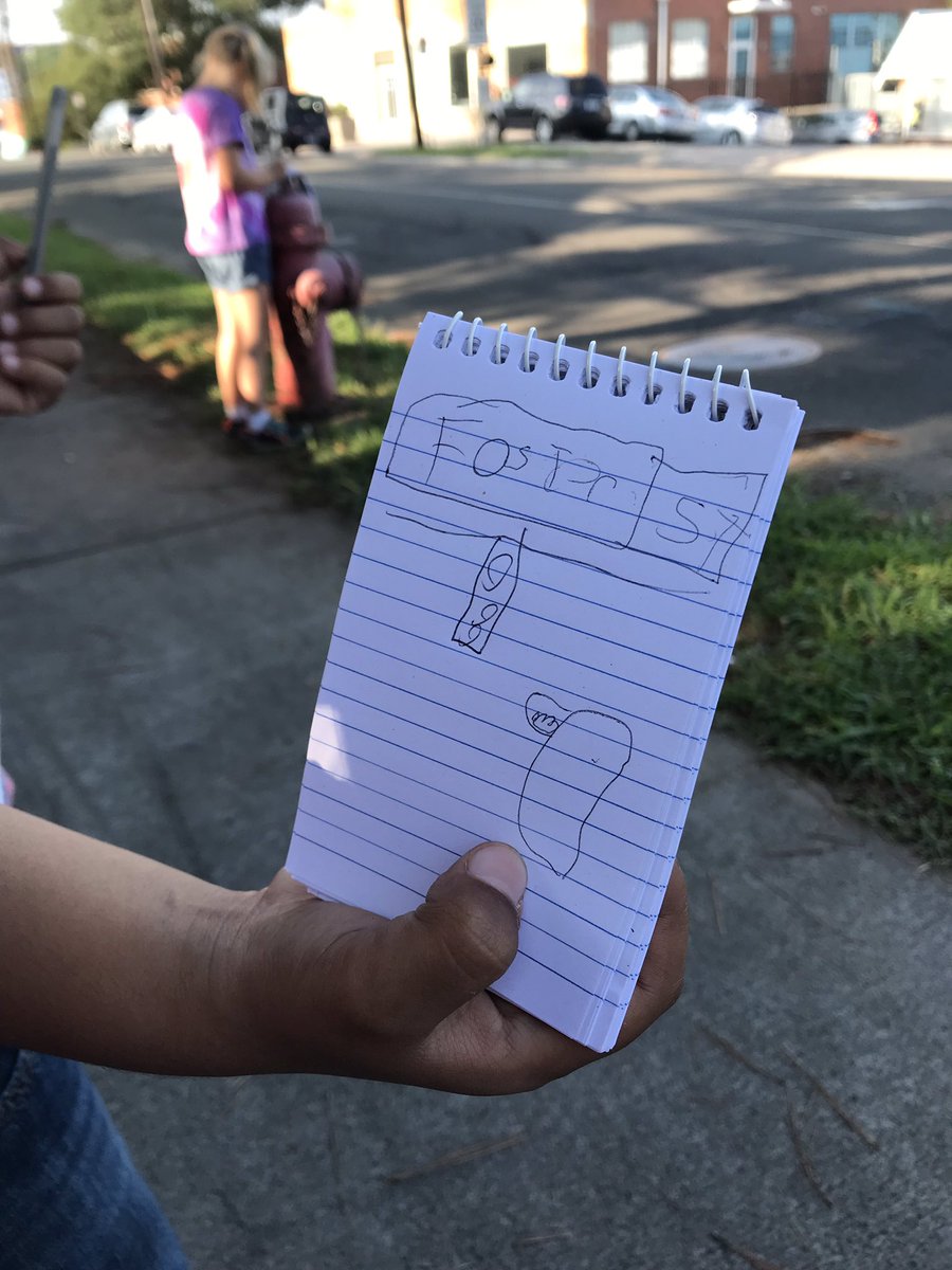 AnnasClass's tweet image. This morning’s walk focus was street name signs. This will help us with literacy and our map project! @PBLWorks @CPSCNC @NorthCarolinaEE #walkingcurriculum #mapproject