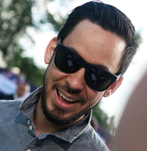 Hair Reanimation aka “When you’ve rediscovered the pleasure of using hair gel and learned how to use it properly and you just can’t stop”. Disciplined, sexy. Behaves, but probably goes wild after wash.