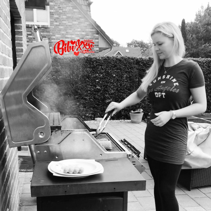Familyfriday.... Heute wird gegrillt... Wie startet ihr ins Wochenende?? #grillen #weekend #mydirtyhobby<a href="/tag/fun"class="tags"><span>#fun</span></a><a href="/tag/weekend"class="tags"><span>#weekend</span></a><a href="/tag/mydirtyhobby"class="tags"><span>#mydirtyhobby</span></a><a href="/tag/grillen"class="tags"><span>#grillen</span></a>