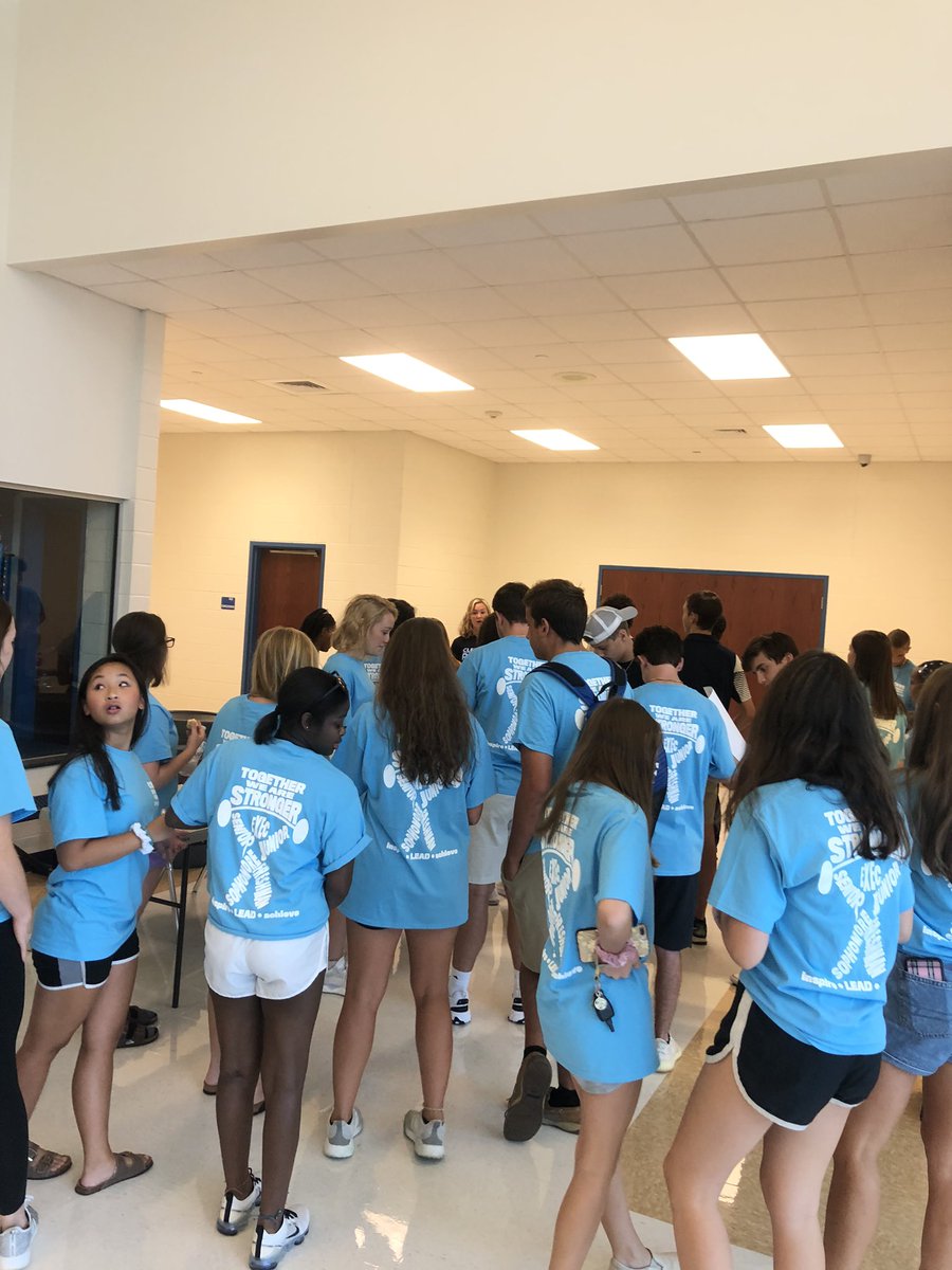 CvHS Student Council tweet media