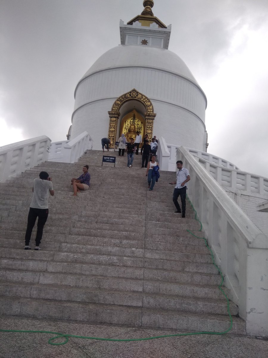 ManishaMahat2's tweet photo. The feeling of calmness staring at the beauty of the #Begnash #Bouddhastupa fills my heart with peace and hope like never before. Pokhara is truly a memorable place and even if I've been here before, the beauty still remains the same;) https://t.co/wNwvbX9Que