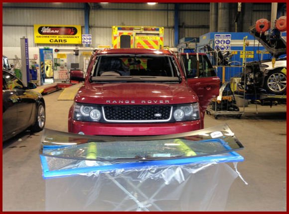AutoglazingL's tweet photo. With ATA accredited technicians with over 40 years experience in the auto trading business you can rely on us for your windscreen repairs or replacement. Contact on 0113 345 9100 or visit our website at https://t.co/jEyDesqMkt for more details. #autoglazing #carwindscreens https://t.co/Z7fWOXVLJL