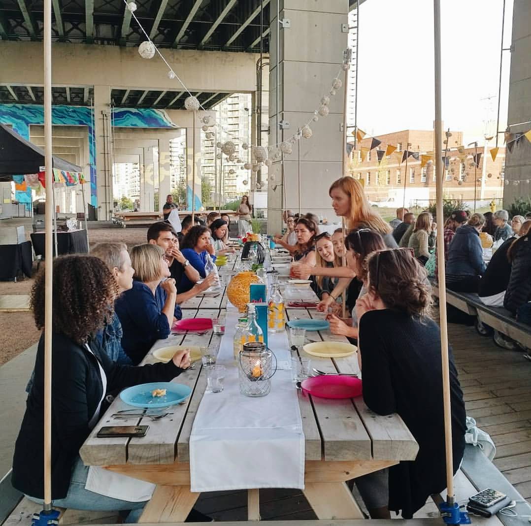 thebentway's tweet image. At last night's #CommunalTable with @thedepanneur, we hosted our 2nd Tibetan momo banquet with chef Tsewang Chodon 👏  

Thank you everyone who joined us for this wonderful dinner under the Gardiner! 💛

📷 @judybrunsek on IG
