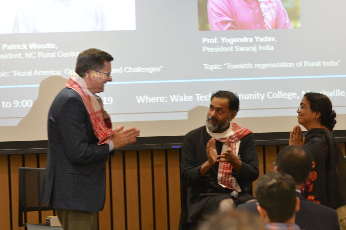 mConnect tweet media