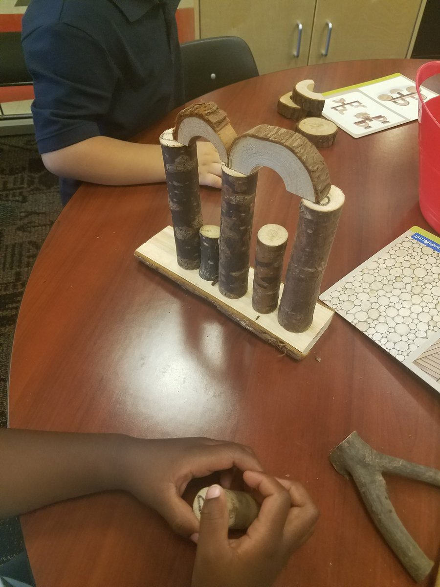 MsReadingham's tweet photo. Kindergarteners explore and create in our library.  

Aren't these branch blocks great?!?

@HayesTeachers @OKCPS @OKCPS_LMS @Guidecraft https://t.co/D3WpBq1kpb