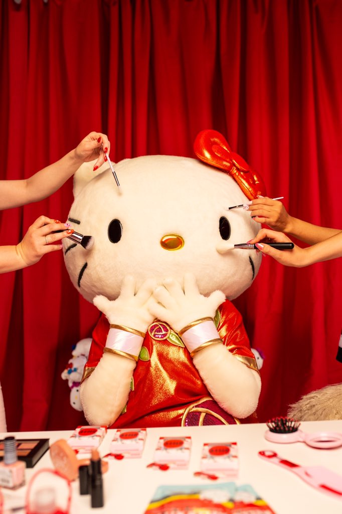 iamlazykat's tweet photo. Get ready to celebrate Hello Kitty 45th Anniversary with us, Cuteness is coming soon 🥰
Stay tuned for our favourite girl birthday ❤️
https://t.co/9RyjB4MzLn
#hellokitty45 #hellokittygang #hellokitty #anniversary https://t.co/l7uHTwBPBW