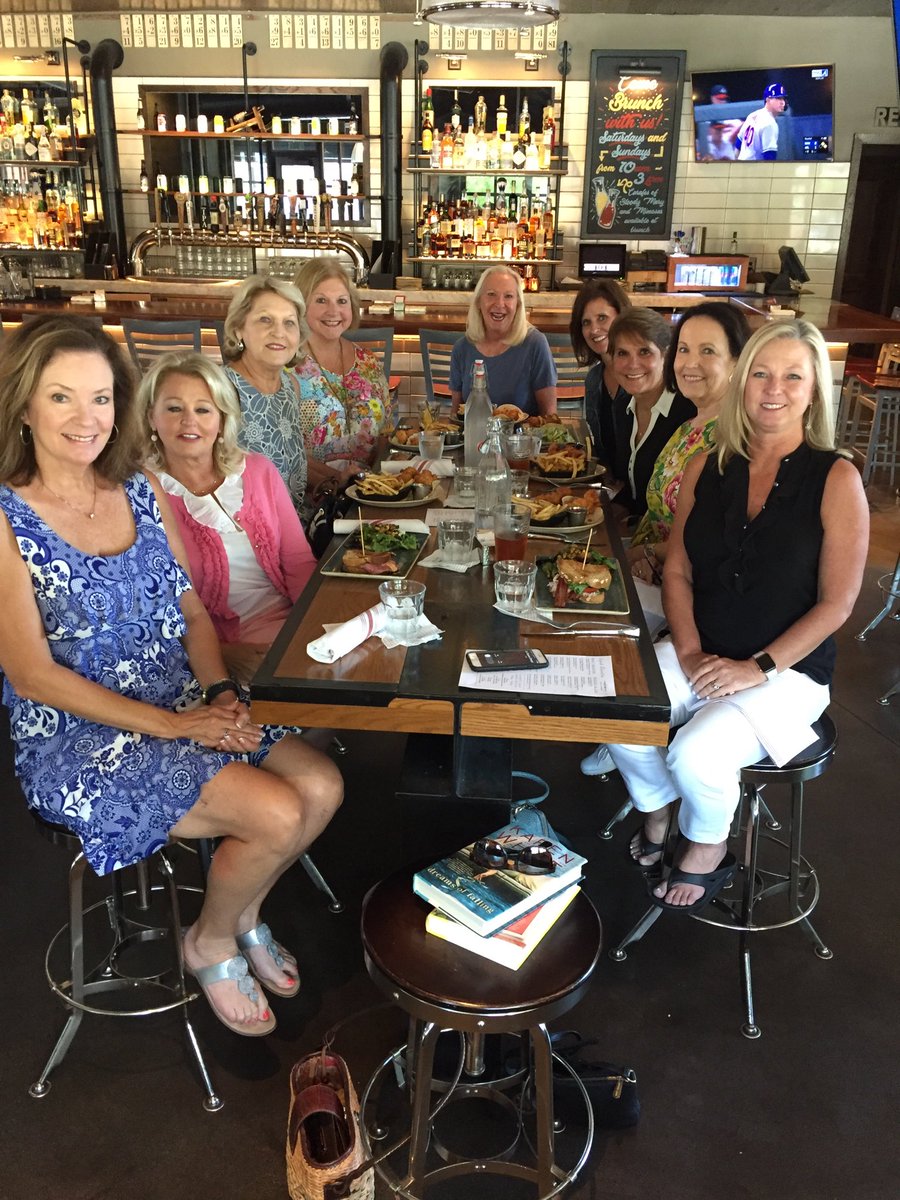 sherry_gary's tweet photo. WAS-love having lunches with this great group of Woodward retirees! We had our own Pre-Planning at Public School 404 restaurant. Love the school decor there! #WoodwardAcademy ⁦@WoodwardAcademy⁩ #PSPrincipal https://t.co/CX9oMPD3ny